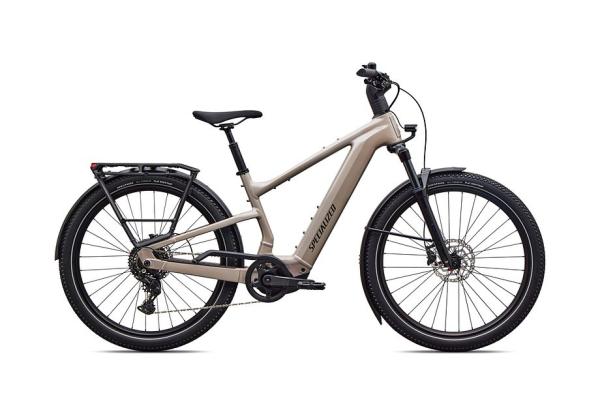Specialized Turbo Vado 3 EVO 4.0 GLOSS SANDSTONE METALLIC / WARM SMOKE METALLIC M